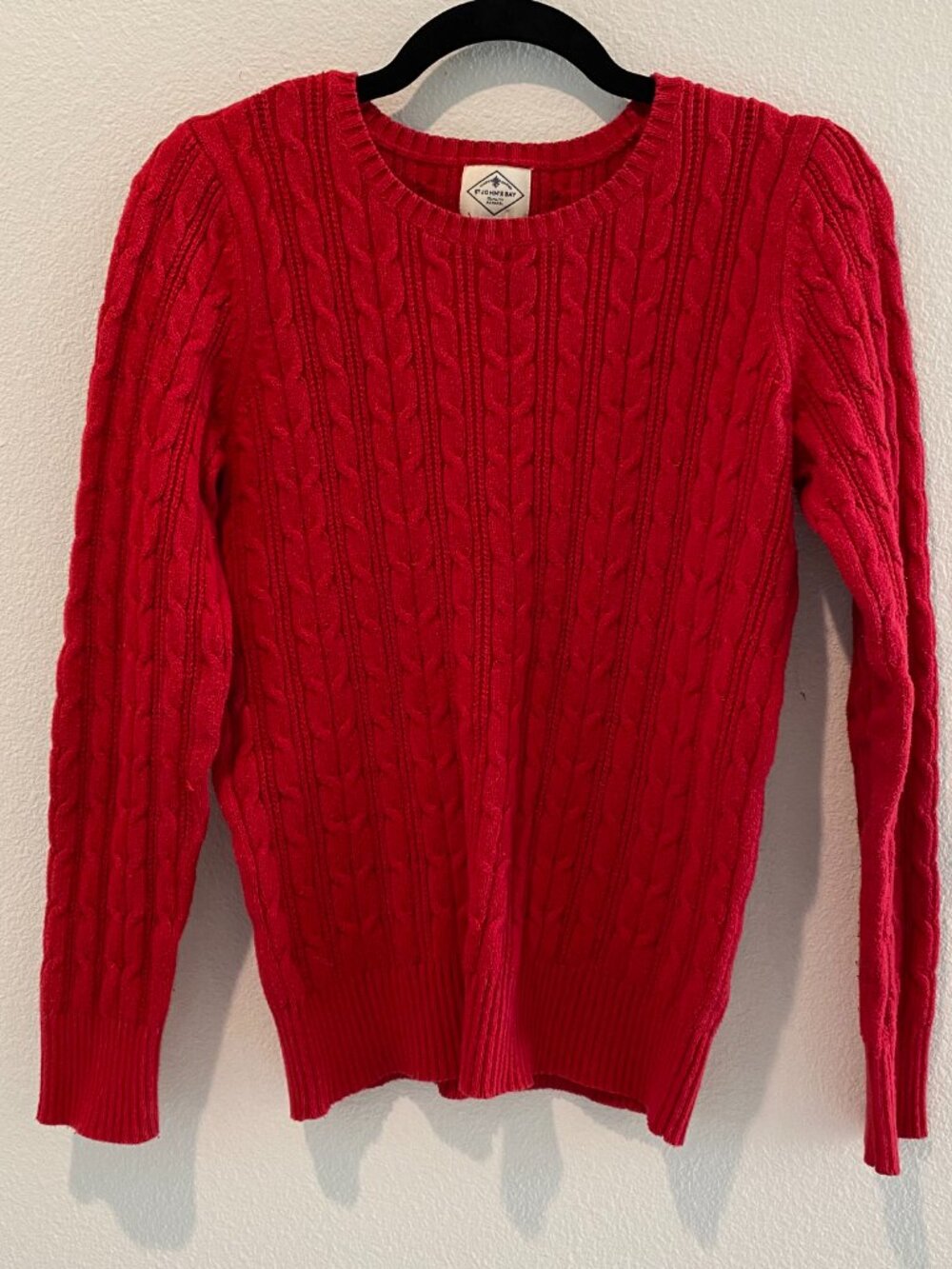 St Johns Bay Red Cable Knit Sweater Women Medium Long Sleeve Crew Neck